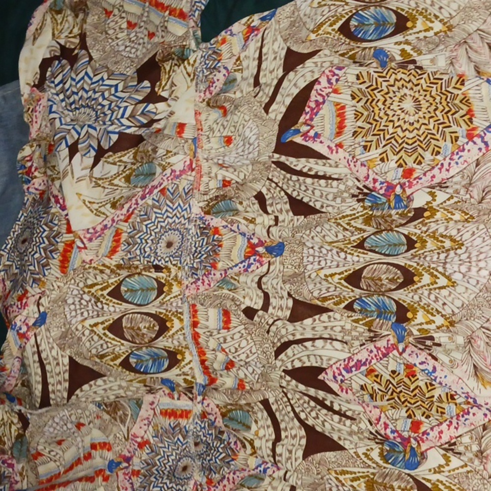 A sort of Indian style shirt long